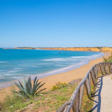 Apartamentos El Roqueo Conil De La Frontera Buitenkant foto