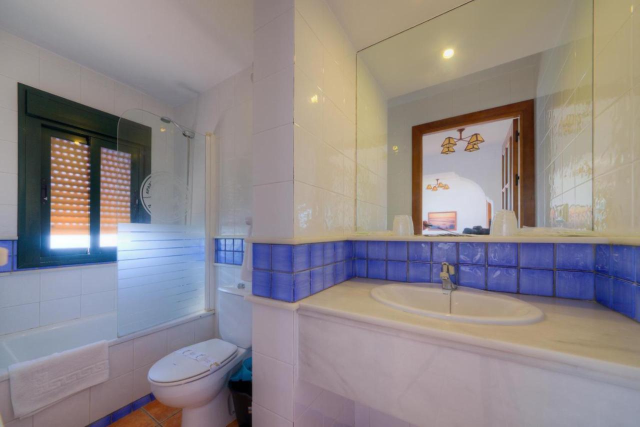 Apartamentos El Roqueo Conil De La Frontera Buitenkant foto